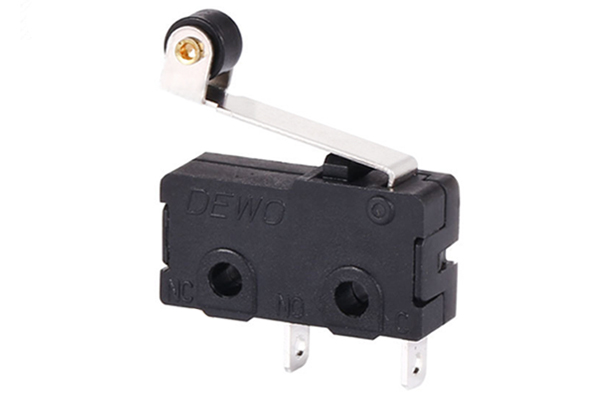 SS5-05N3-050微動開關(guān) {SS5-05N3-050微動開關(guān) width=